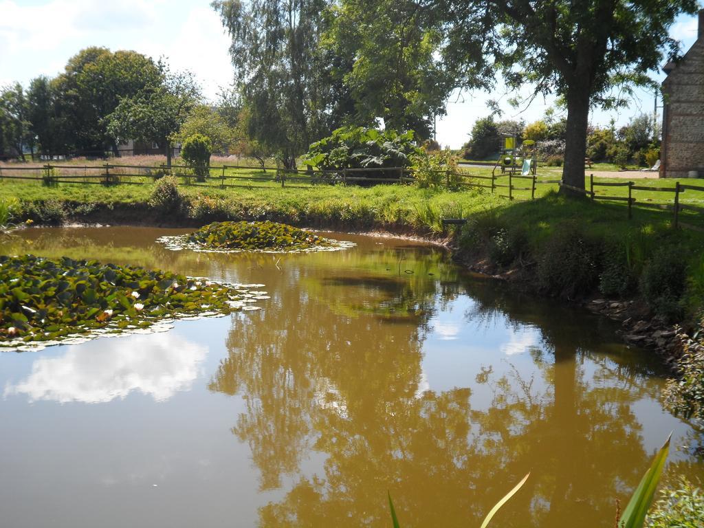 A L'Oree Du Lin Mentheville Exteriör bild